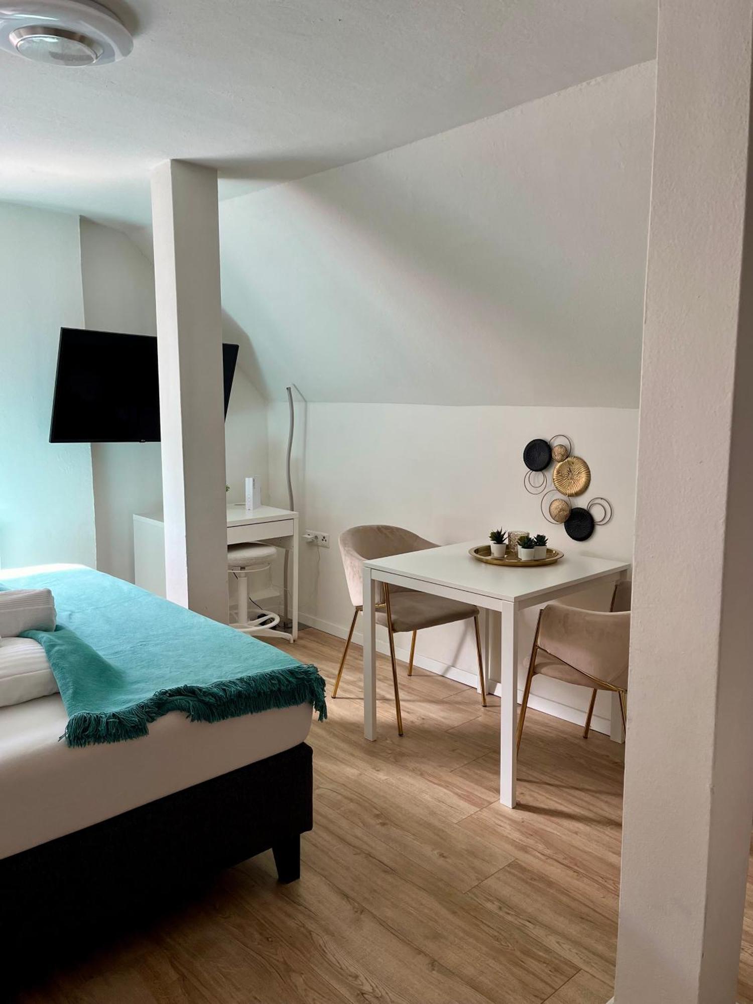 Flores City Center Studio - Easy Self-Check-In Graz Esterno foto